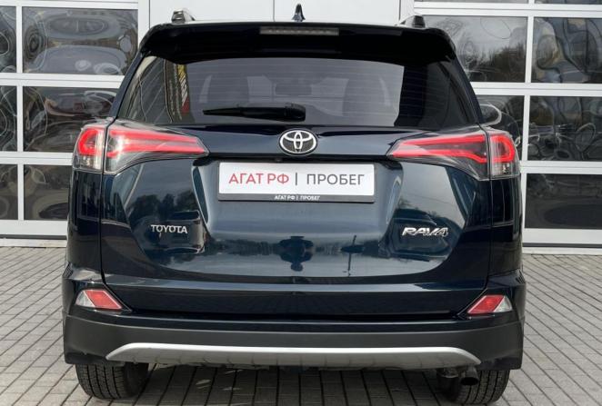 Toyota RAV4 IV (XA40) Рестайлинг с пробегом 2018 года, цена 2 190 000 рублей, 106256 км, внедорожник, Автокод Объявления