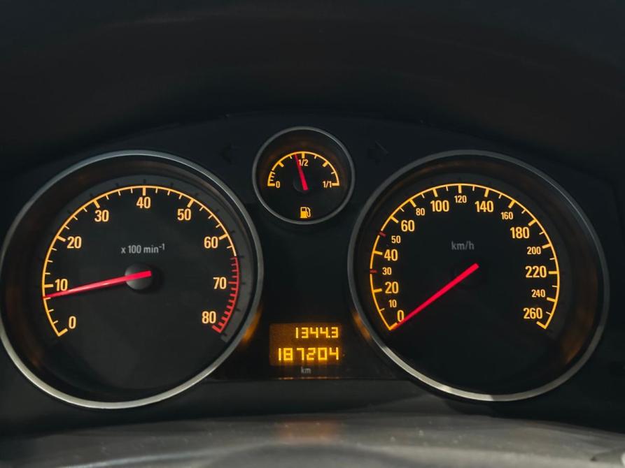 Opel Astra H Рестайлинг Краснодар  - изображение 17