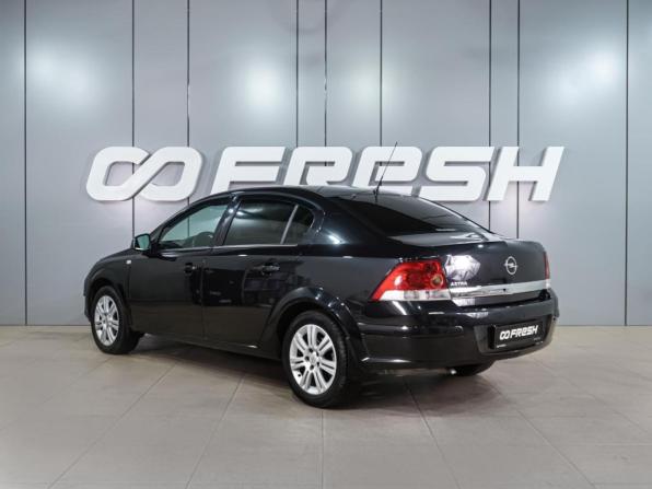 Opel Astra H Рестайлинг с пробегом 2012 года, цена 899 000 рублей, 119573 км, седан, Автокод Объявления