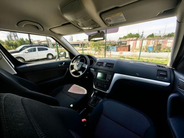 Skoda Yeti I с пробегом 2013 года, цена 839 000 рублей, 83795 км, внедорожник, Автокод Объявления