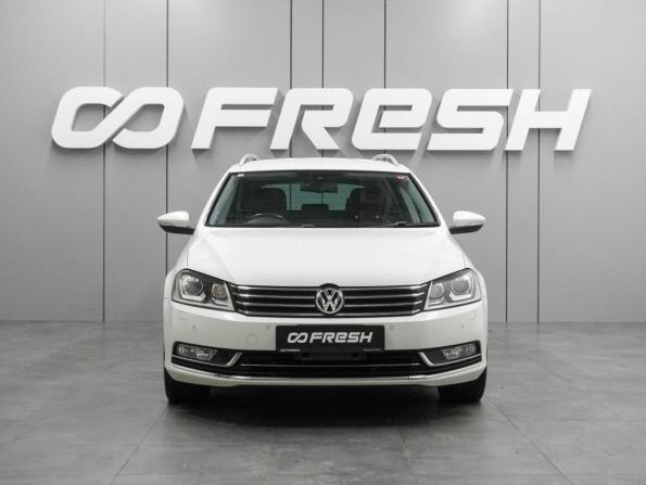 Volkswagen Passat B7 с пробегом 2013 года, цена 1 252 000 рублей, 156208 км, универсал, Автокод Объявления