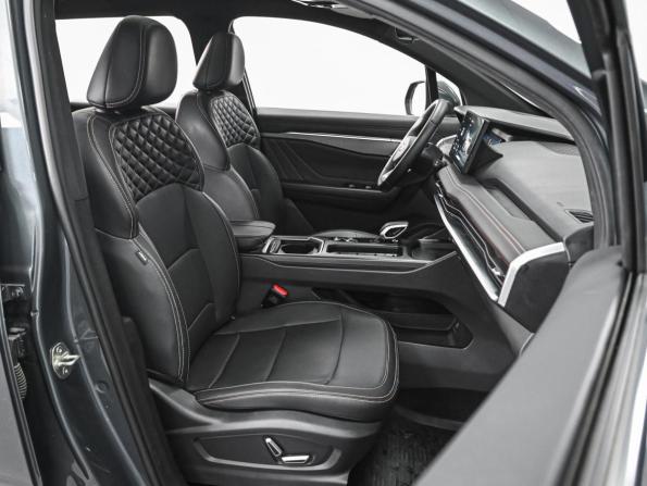 Geely Okavango I Рестайлинг с пробегом 2024 года, цена 2 658 111 рублей, 7068 км, внедорожник, Автокод Объявления