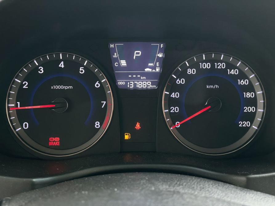 Hyundai Solaris I Екатеринбург  - изображение 18