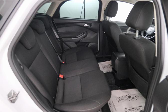 Ford Focus III Рестайлинг с пробегом 2018 года, цена 1 199 000 рублей, 58000 км, хэтчбек, Автокод Объявления