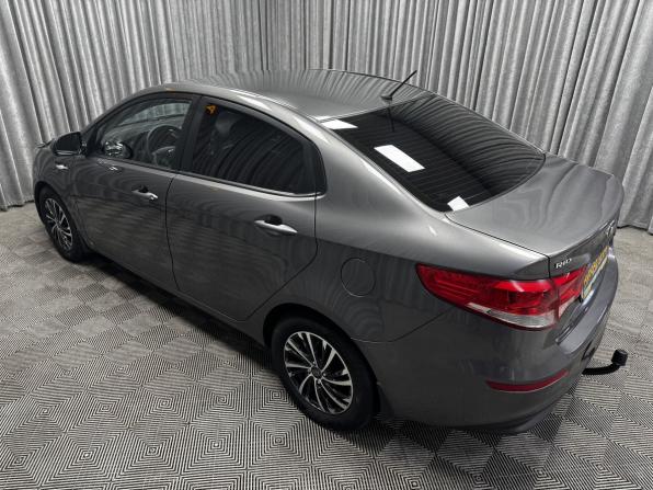 Kia Rio III Рестайлинг с пробегом 2015 года, цена 888 000 рублей, 194916 км, седан, Автокод Объявления