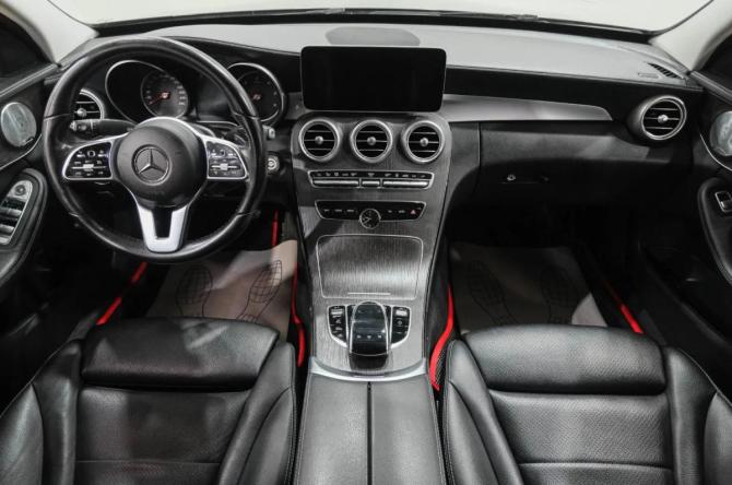 Mercedes-Benz C-Класс IV (W205) Рестайлинг с пробегом 2019 года, цена 3 659 000 рублей, 136000 км, седан, Автокод Объявления