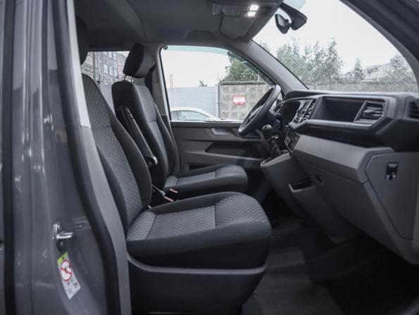 Volkswagen Caravelle T6 Рестайлинг с пробегом 2020 года, цена 3 499 000 рублей, 146000 км, минивэн, Автокод Объявления