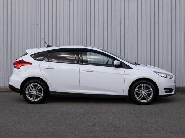 Ford Focus III Рестайлинг с пробегом 2018 года, цена 1 299 000 рублей, 104310 км, хэтчбек, Автокод Объявления