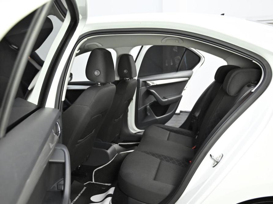 Skoda Octavia III (A7) Рестайлинг Москва  - изображение 14