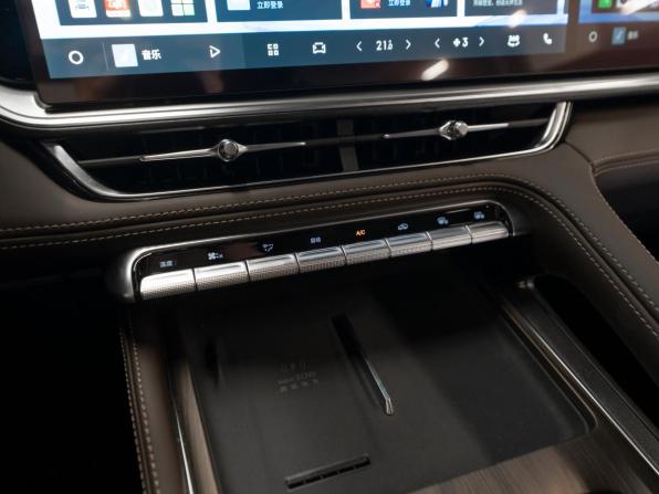 Geely Monjaro I Рестайлинг 2 с пробегом 2026 года, цена 4 200 000 рублей, 30 км, внедорожник, Автокод Объявления