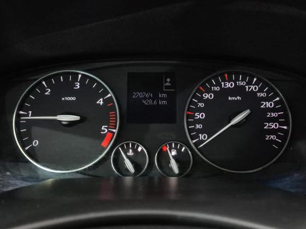 Renault Laguna III с пробегом 2009 года, цена 560 000 рублей, 270739 км, лифтбек, Автокод Объявления