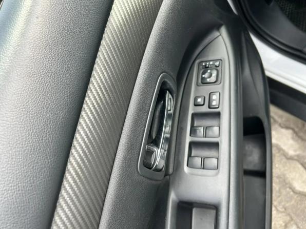 Mitsubishi Outlander III Рестайлинг с пробегом 2014 года, цена 1 265 000 рублей, 239934 км, внедорожник, Автокод Объявления