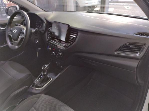 Hyundai Solaris II Рестайлинг с пробегом 2021 года, цена 1 680 000 рублей, 42790 км, седан, Автокод Объявления