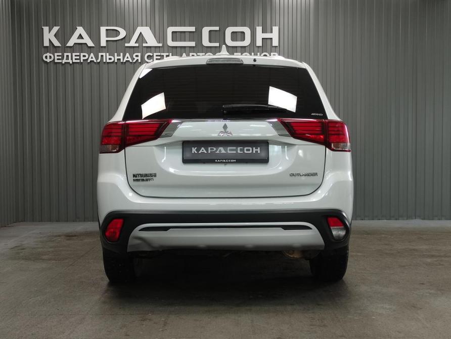 Mitsubishi Outlander III Рестайлинг 3 Пермь  - изображение 4