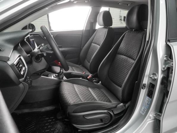 Kia Rio IV (Global market) с пробегом 2018 года, цена 1 049 000 рублей, 162445 км, хэтчбек, Автокод Объявления