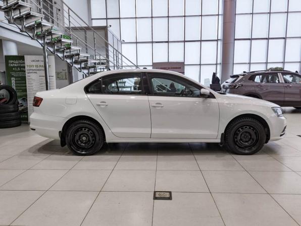 Volkswagen Jetta VI Рестайлинг с пробегом 2015 года, цена 1 050 000 рублей, 152320 км, седан, Автокод Объявления