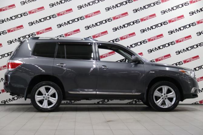 Toyota Highlander II (XU40) Рестайлинг с пробегом 2012 года, цена 2 195 950 рублей, 210578 км, внедорожник, Автокод Объявления