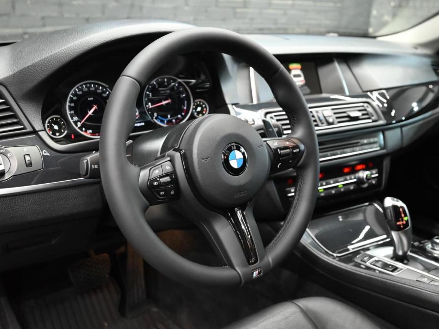 BMW 5 серии VI (F10/F11/F07) Рестайлинг Екатеринбург  - изображение 15