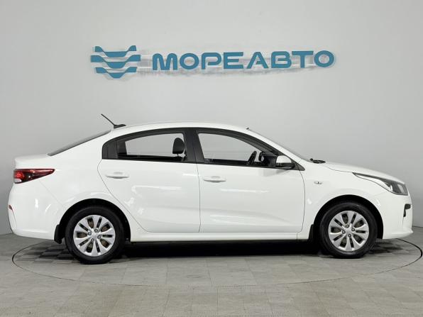 Kia Rio IV с пробегом 2019 года, цена 1 500 000 рублей, 126984 км, седан, Автокод Объявления