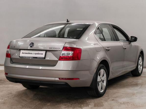Skoda Octavia III (A7) Рестайлинг с пробегом 2018 года, цена 1 600 000 рублей, 191090 км, лифтбек, Автокод Объявления