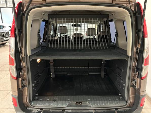 Renault Kangoo II Рестайлинг с пробегом 2014 года, цена 899 000 рублей, 195254 км, минивэн, Автокод Объявления