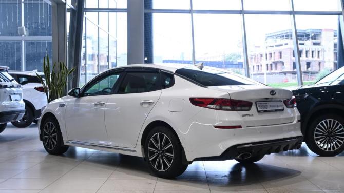 Kia Optima IV Рестайлинг с пробегом 2018 года, цена 2 100 000 рублей, 125613 км, седан, Автокод Объявления