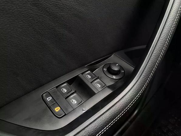Skoda Superb III Рестайлинг с пробегом 2021 года, цена 2 289 000 рублей, 121818 км, лифтбек, Автокод Объявления