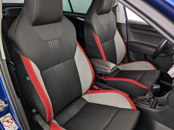 Skoda Rapid I Рестайлинг с пробегом 2019 года, цена 1 750 000 рублей, 106189 км, лифтбек, Автокод Объявления