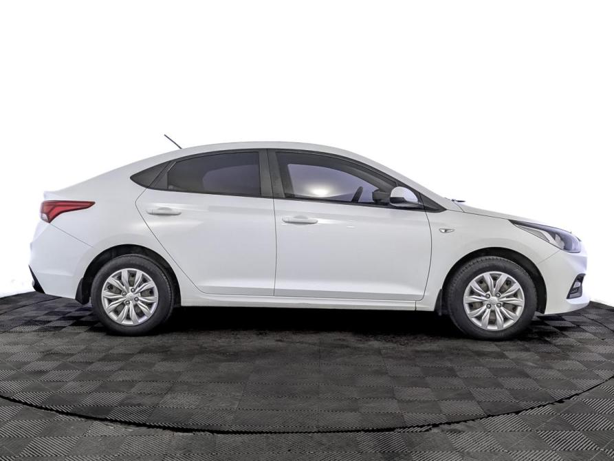 Hyundai Solaris II Москва  - изображение 4