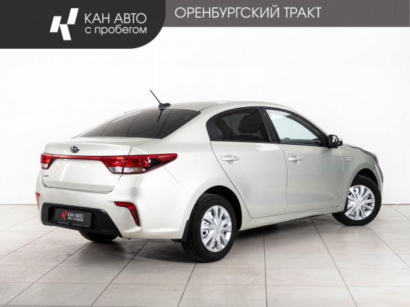 Kia Rio IV с пробегом 2018 года, цена 837 000 рублей, 185500 км, седан, Автокод Объявления