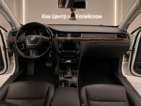 Skoda Superb II с пробегом 2011 года, цена 995 000 рублей, 195200 км, лифтбек, Автокод Объявления