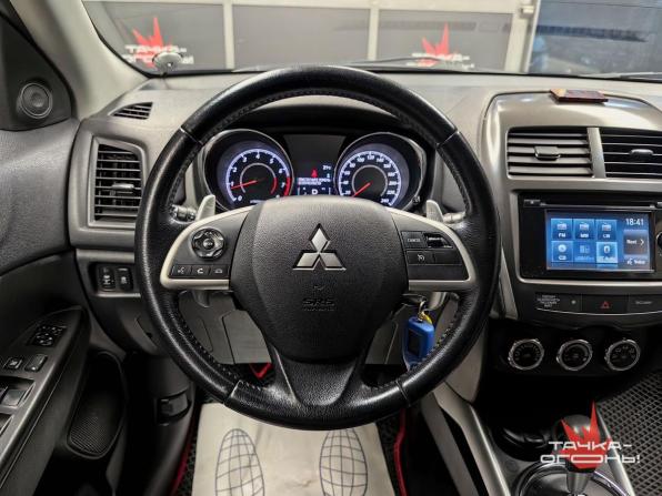 Mitsubishi ASX I Рестайлинг с пробегом 2012 года, цена 1 000 000 рублей, 186000 км, внедорожник, Автокод Объявления