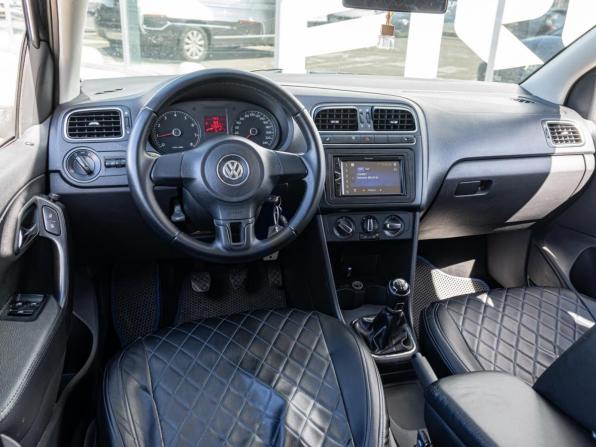 Volkswagen Polo V с пробегом 2011 года, цена 690 000 рублей, 153604 км, седан, Автокод Объявления