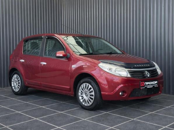 Renault Sandero I с пробегом 2011 года, цена 557 000 рублей, 142134 км, хэтчбек, Автокод Объявления