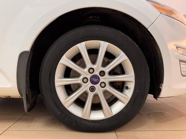 Ford Mondeo IV Рестайлинг с пробегом 2012 года, цена 899 000 рублей, 220763 км, седан, Автокод Объявления