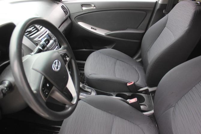 Hyundai Solaris I Рестайлинг с пробегом 2016 года, цена 897 000 рублей, 215641 км, седан, Автокод Объявления