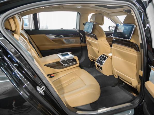 BMW 7 серии VI (G11/G12) Рестайлинг с пробегом 2020 года, цена 6 850 000 рублей, 89766 км, седан, Автокод Объявления