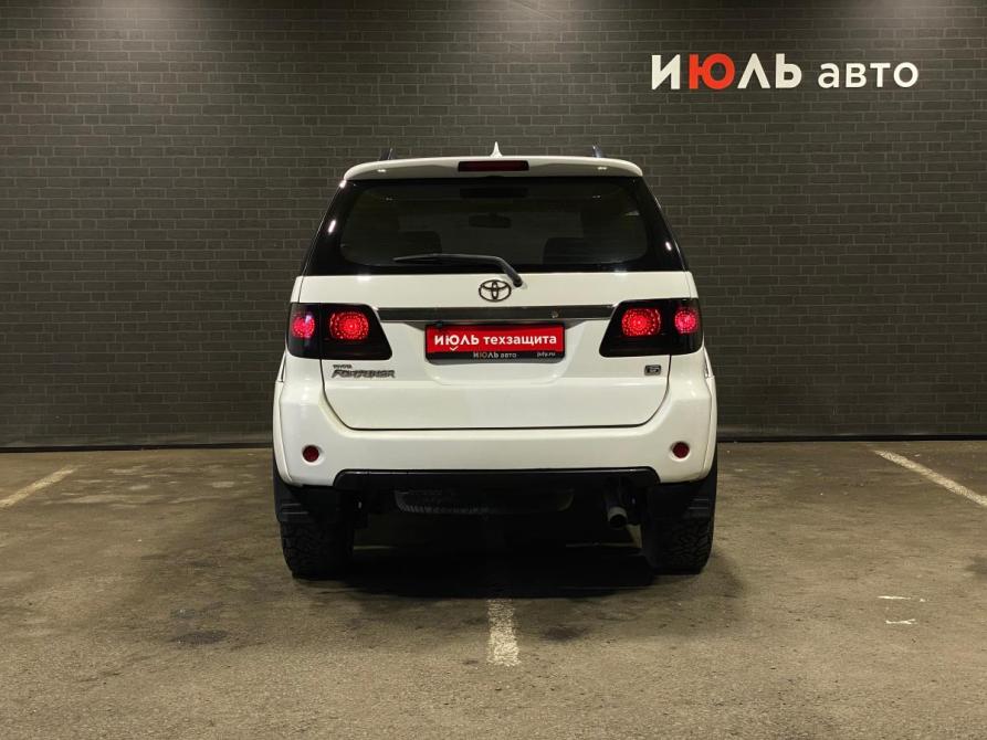 Toyota Fortuner I Рестайлинг Челябинск  - изображение 6