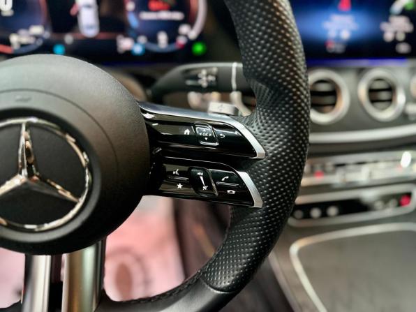 Mercedes-Benz E-Класс V (W213 S213 C238) Рестайлинг с пробегом 2022 года, цена 4 950 000 рублей, 42660 км, седан, Автокод Объявления