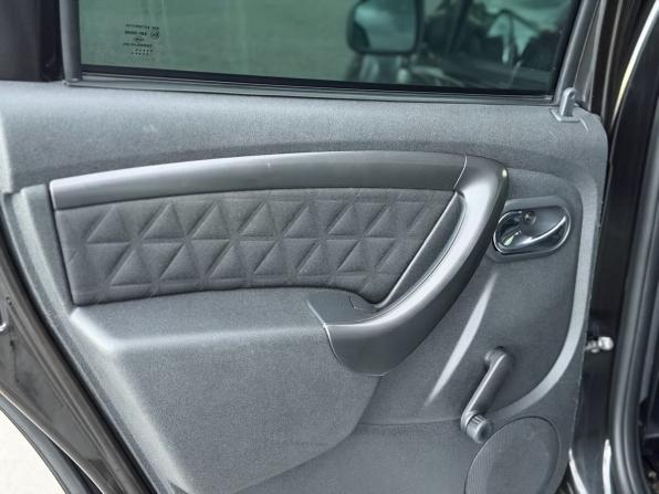 Renault Duster I Рестайлинг с пробегом 2015 года, цена 1 350 000 рублей, 100000 км, внедорожник, Автокод Объявления