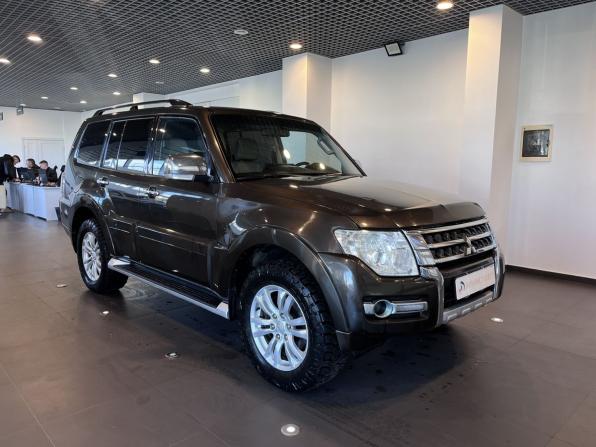 Mitsubishi Pajero IV Рестайлинг 2