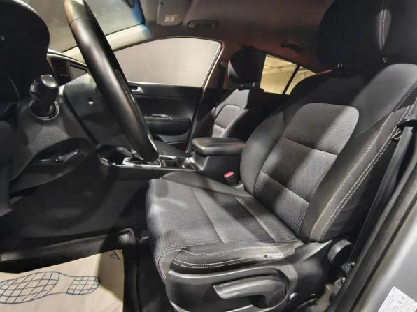Kia Sportage IV Рестайлинг с пробегом 2019 года, цена 2 245 000 рублей, 214865 км, внедорожник, Автокод Объявления