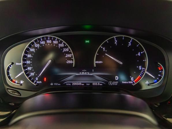 BMW 5 серии VII (G30/G31/G38) с пробегом 2018 года, цена 2 498 000 рублей, 209349 км, седан, Автокод Объявления