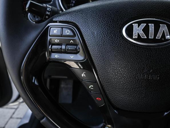 Kia Ceed II с пробегом 2013 года, цена 1 136 000 рублей, 175708 км, хэтчбек, Автокод Объявления