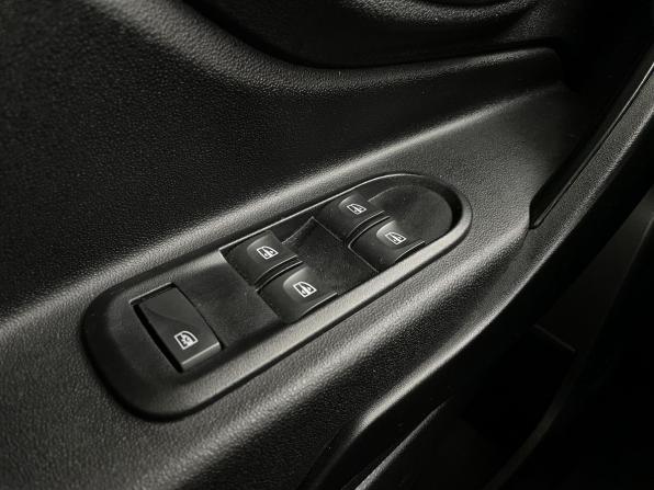Lada (ВАЗ) XRAY I с пробегом 2018 года, цена 818 000 рублей, 81598 км, хэтчбек, Автокод Объявления