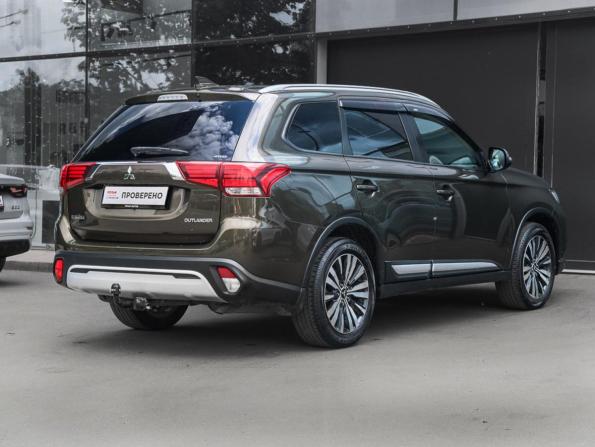 Mitsubishi Outlander III Рестайлинг 3 с пробегом 2019 года, цена 2 320 000 рублей, 104426 км, внедорожник, Автокод Объявления