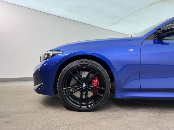 BMW 3 серии VII (G2x) Рестайлинг с пробегом 2023 года, цена 9 900 000 рублей, 29509 км, универсал, Автокод Объявления