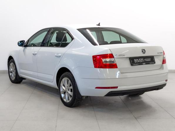 Skoda Octavia III (A7) Рестайлинг с пробегом 2019 года, цена 1 250 000 рублей, 171353 км, лифтбек, Автокод Объявления