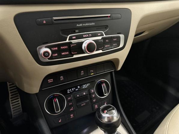 Audi Q3 I (8U) Рестайлинг с пробегом 2016 года, цена 1 980 000 рублей, 112426 км, внедорожник, Автокод Объявления
