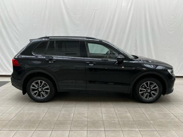 Volkswagen Tiguan II с пробегом 2020 года, цена 3 075 000 рублей, 47098 км, внедорожник, Автокод Объявления